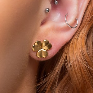 Lucky Shamrock Stud Earrings in Solid 925 Sterling Silver, 24ct Gold Plate 3 Leaf Clover Irish Jewelry, Lucky Shamrock Jewelry, Irish Gifts