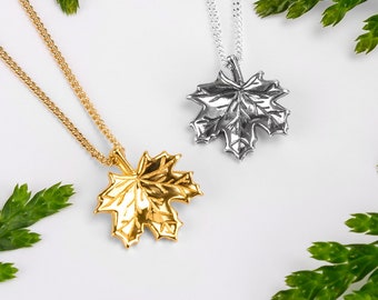 Dainty Maple Leaf Necklace in 925 Sterling Silver & 24ct Gold Plate, Leaf Pendant, Nature Gift, Boho Jewelry, Gift for Her