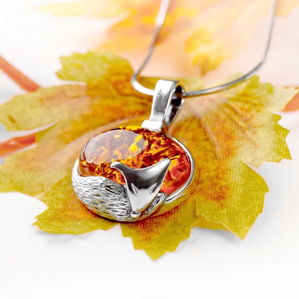 Silver Fox Necklace, Fox Pendant, Amber Fox Jewelry, Amber & Sterling Silver Sleeping Fox Pendant, Woodland Animal Jewelry, Gifts for Women