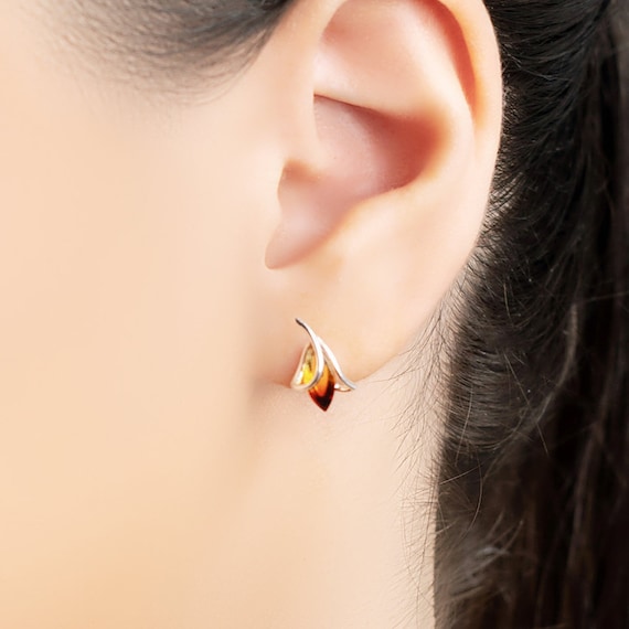 Baltic Amber Sea Turtle Stud Earrings Sterling Silver Baltic Amber Sea Turtle Stud Earrings Sterling Silver