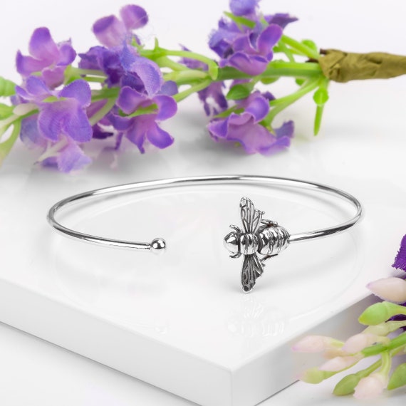 Bumble bee best sale bangle
