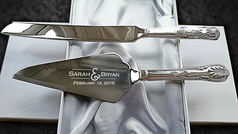 Cake Knife & Slice Server Set, High quality, Mirror polished, Engraved with names, date, message or logo Wedding day gift, Anniversary Gift image 1