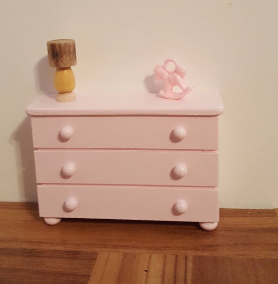 changing table bureau