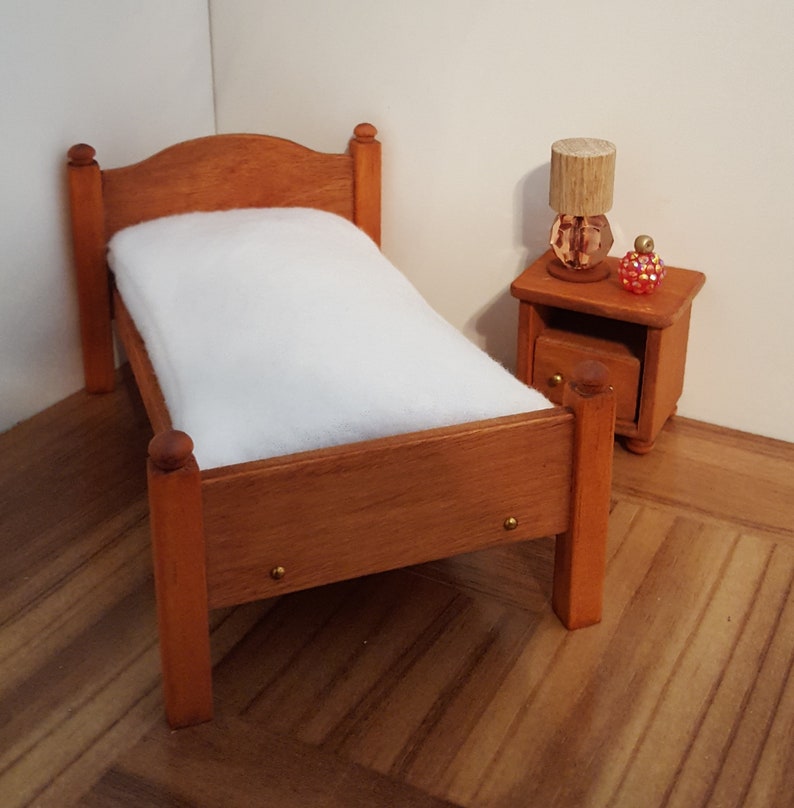 singer dollhouse furniture