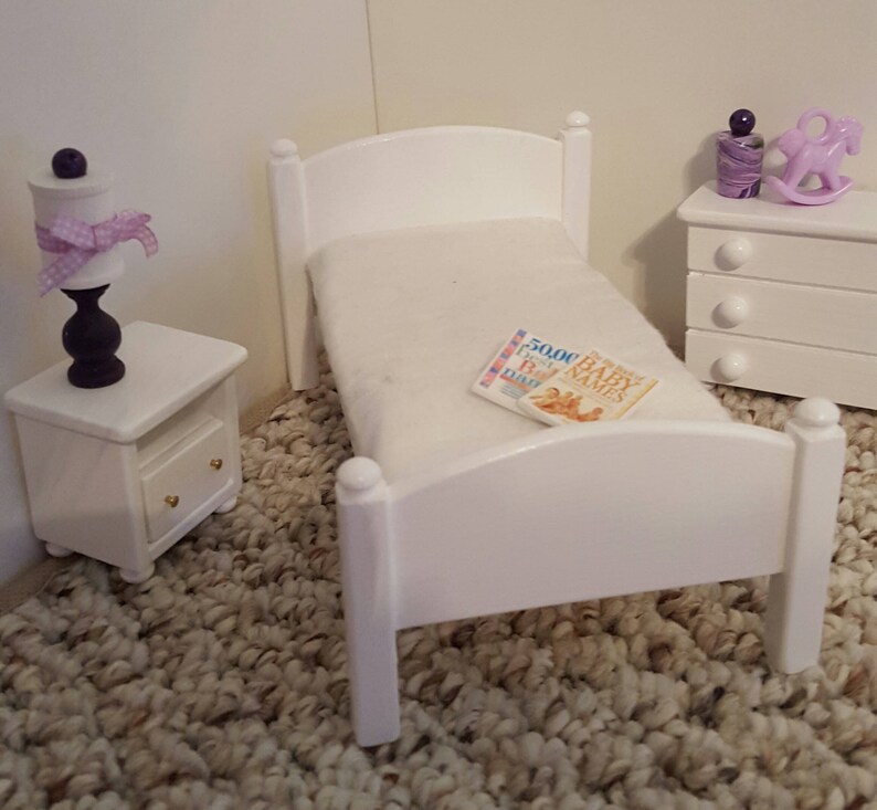 Dolls House White Chest Of Drawers Miniature 1 12 Bedroom Nursery