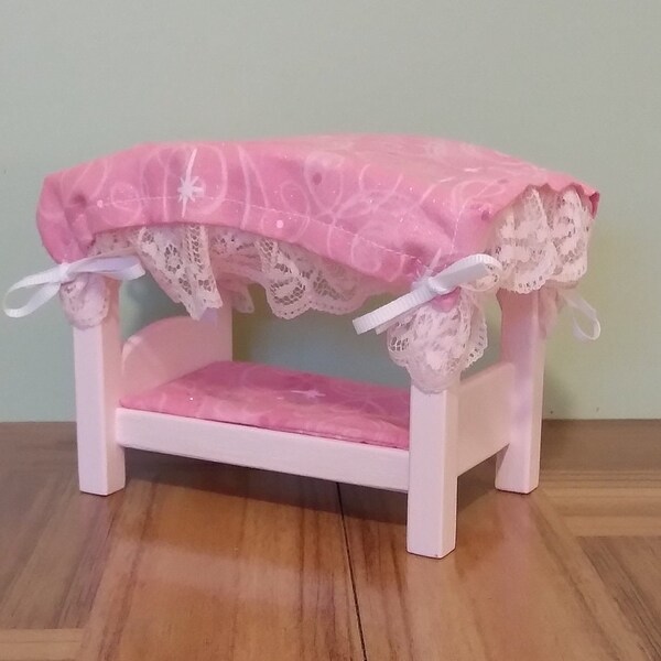 Pink canopy bed miniature fairy garden bedroom furniture 1:24 scale doll house bed dollhouse covered mattress princess bed lace trimmed