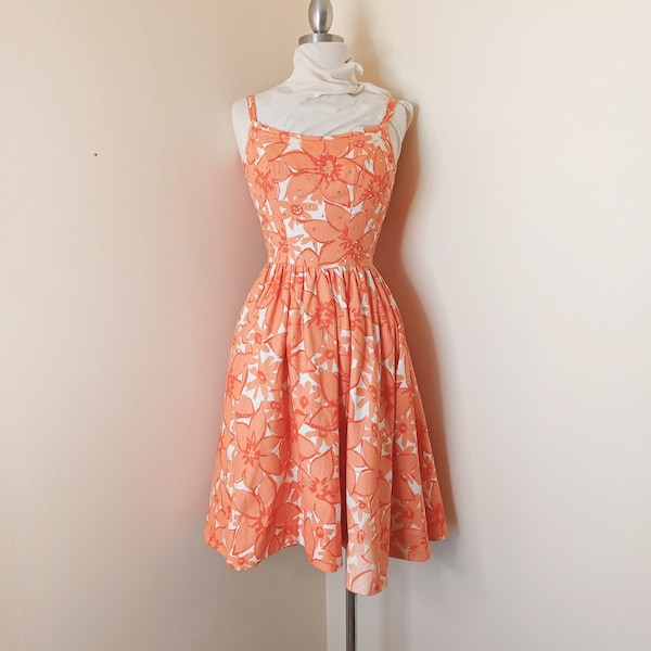 Frühe 1960er Jahre Jonny Herbert Orange Mod Blumen Print Strass Sonnen Kleid // Size XS - S