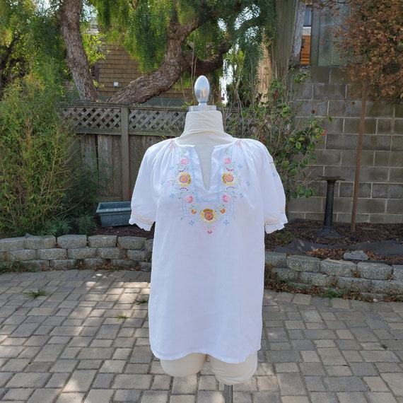 Vintage 1950s Embroidered Hungarian Peasant Blous… - image 1