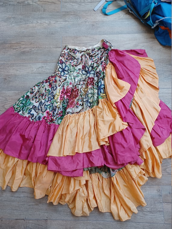 Size XXS or XS vintage flamenco skirt