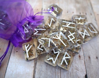 Lavender Runes Norse Rune Set - Elder Futhark Runes - Divination Runes -  Rune Stones - Real Lavender Rune Set - Norse Runes, Gift for Witch