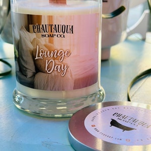 Lounge Day Wood Wick Candle