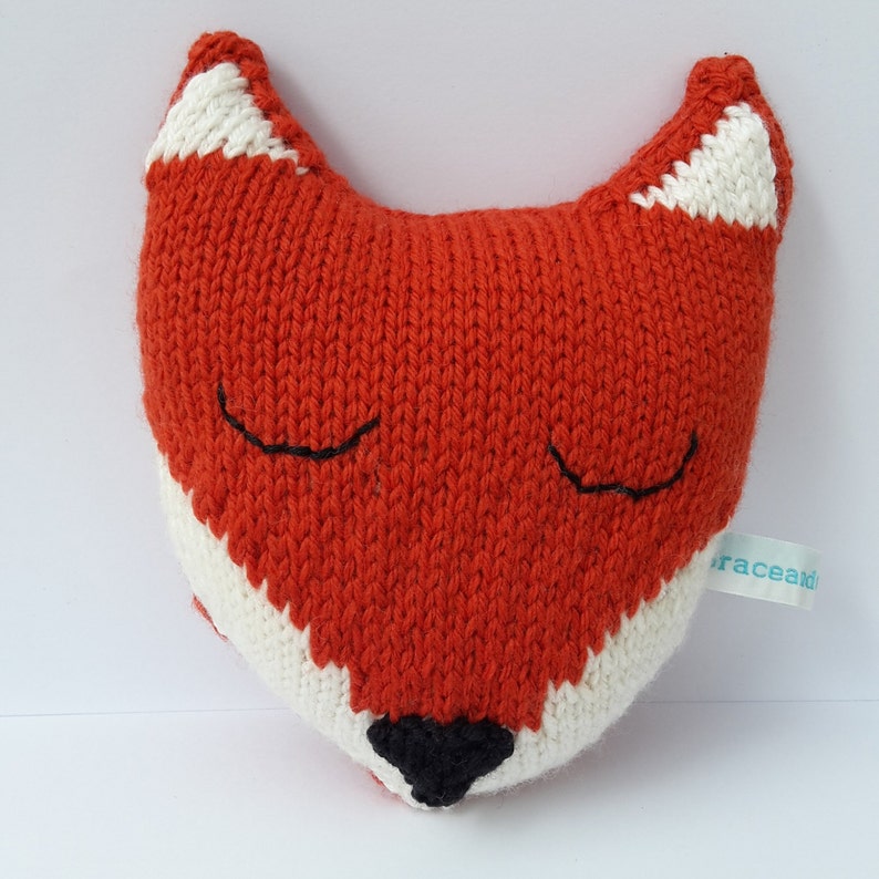 Fox knitting pattern image 2