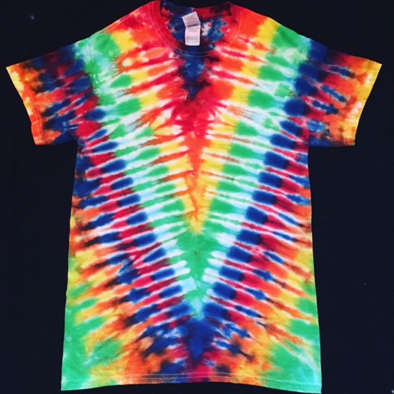 Super Rainbow Tie Dye Symmetrical V Pattern | Etsy