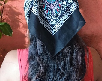 Calavera de azúcar bordada del Día de Muertos, Dia de Los Muertos, Pañuelo para el cabello, Accesorio para el cabello con calavera y rosas, Bufanda para el cuello México