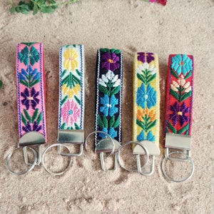 Floral Keychain For Women, Key Fob Fabric, Cute Mini Keychain, Aesthetic Keychain Floral Print, Mini Key Fob Key Ring, Gift Under 20