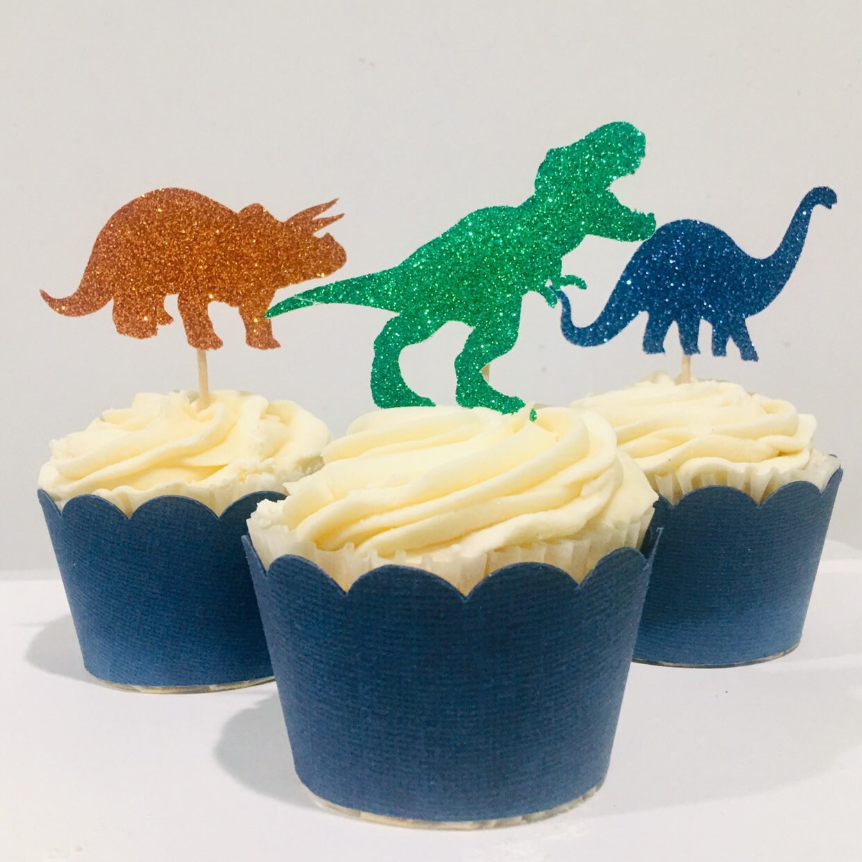 Neerduwen opwinding Mangel Buy 12ct Dinosaur Cupcake Toppers Dinosaur Toppers Trex Glitter Online in  India - Etsy