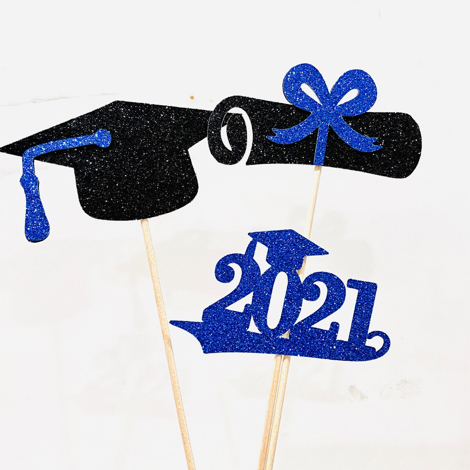 2022 Graduation centerpiece sticks 2021 graduation party 1 - изображение.