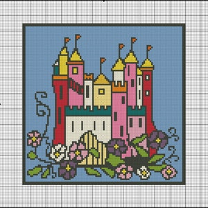 Puede incluir: Un patrón de punto de cruz colorido de un castillo con torres rosas, amarillas y rojas, rodeado de enredaderas verdes y flores moradas.