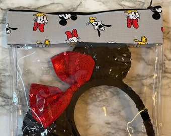 Mickey Mouse, Minnie Mouse, Mickey & Minnie, Travel bag, Disneyland bag, vinyl bag, disney bag, Donald, goofy, ear bag 192