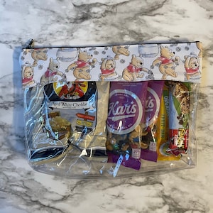 Winnie the Pooh bag, Pooh bear, Winnie the Pooh, Honey, Travel bag, Disneyland bag, vinyl bag, disney bag 243