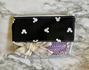 Mickey Mouse, Minnie Mouse, Mickey and Minnie, Travel bag, Disneyland bag, vinyl bag, disney bag, Mickey Bag, coin bag, 222