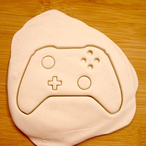 Gamer Cookie Cutter - 4 inch Controller Shape for Baking and Crafts