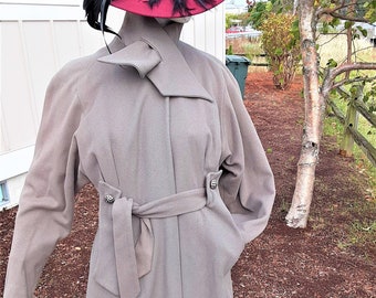 Wallis Coat - Etsy