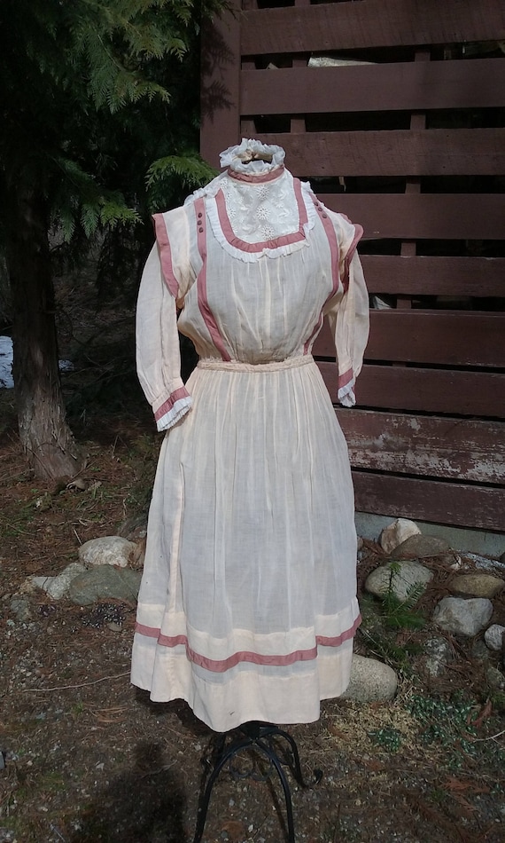 Edwardian Girls Dress Size 14 - 16