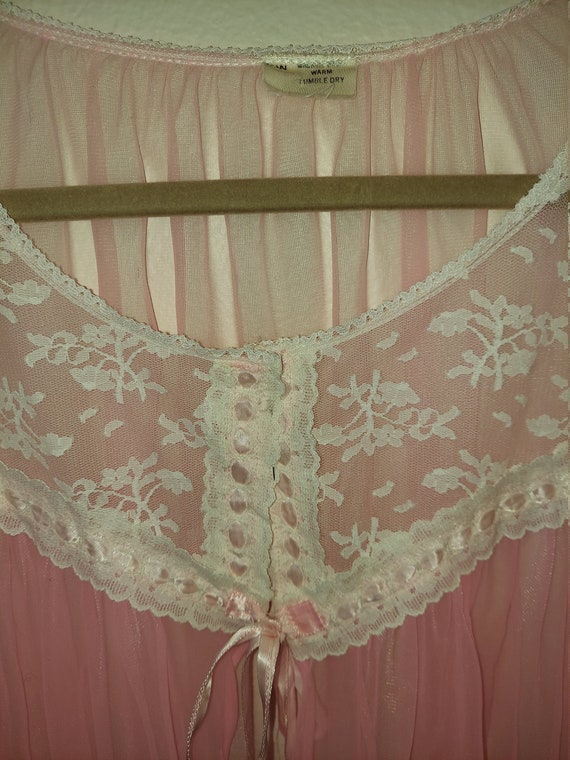 1970s Sheer Pink Gown Lace Neckline - image 6