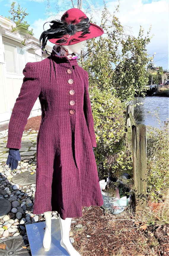 1930s Plum Wool Coat- Ladies Size 2 / Small
