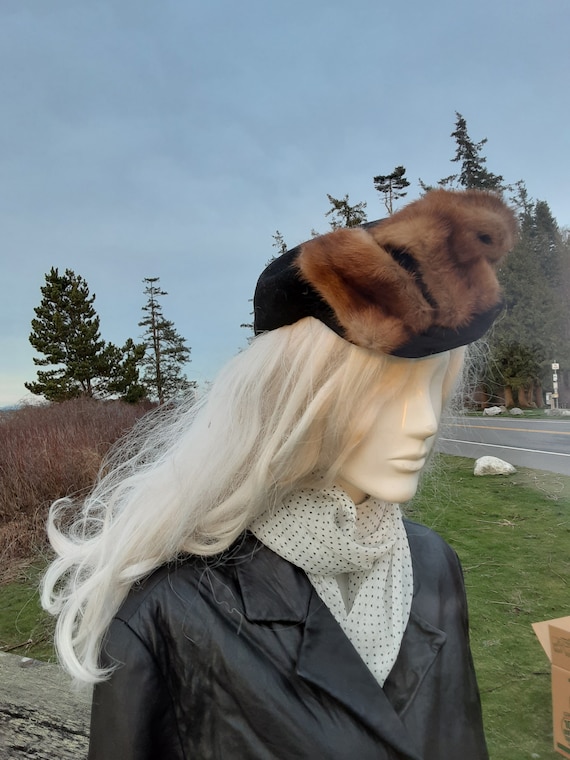 1930s Red Fox Brim Black Wool Hat - Hutzler Brothe