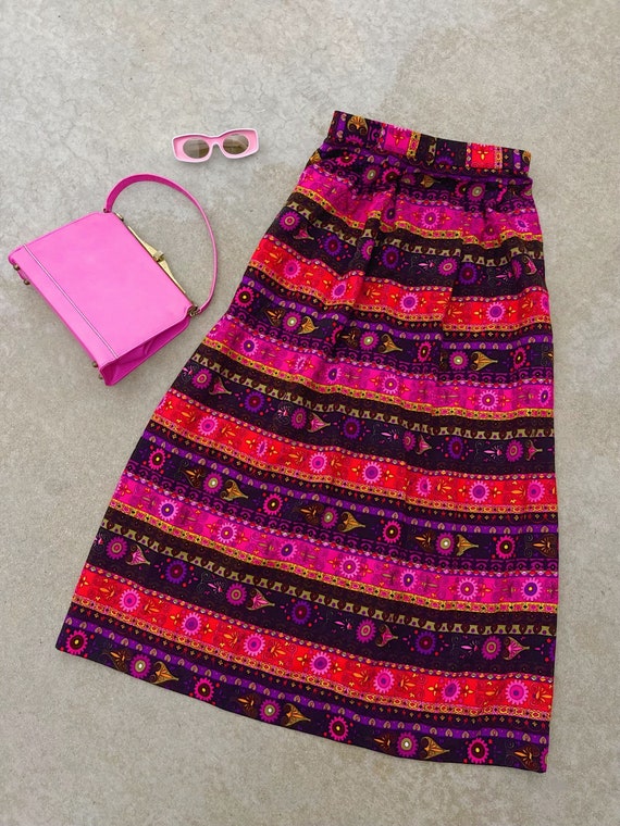 Vintage 1960's/1970's Maxi Vibrant Psychedelic Pri