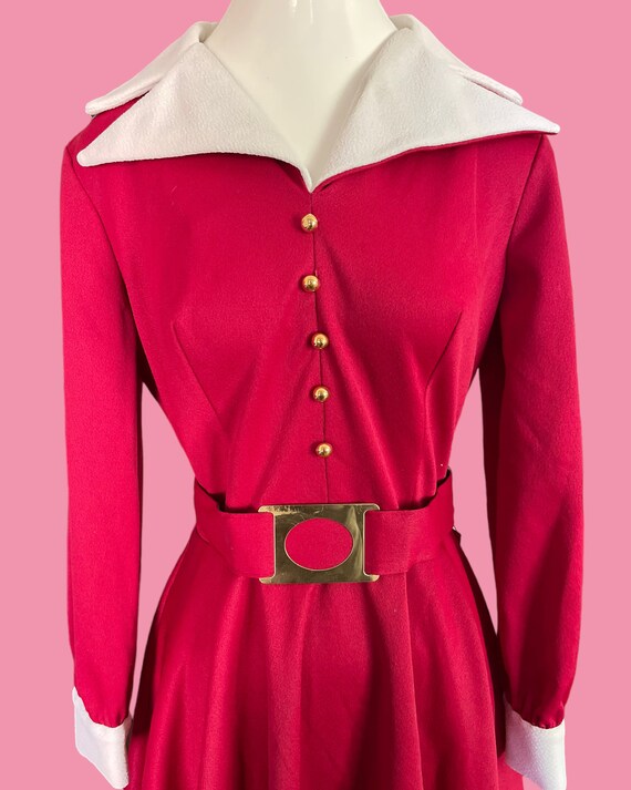 1970’s Mod Wing Collared Cranberry Red Cuffed Dre… - image 2