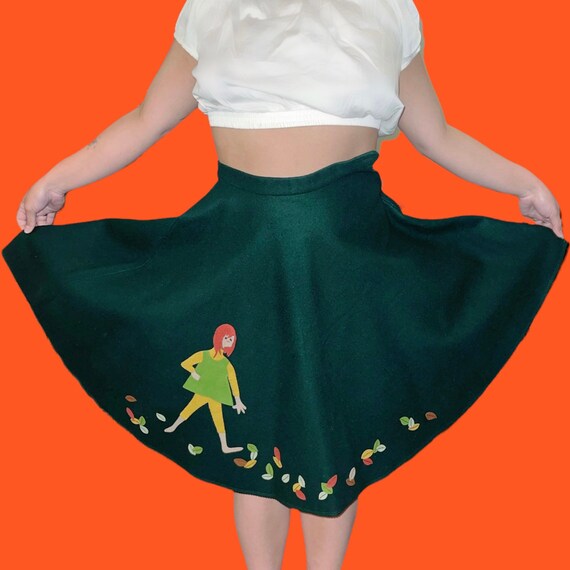 Vintage 1960's Felt Circle Skirt with Appliqué - image 4