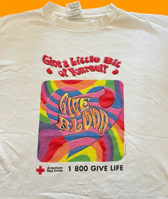 Vintage Psychedelic American Red Cross Graphic Te… - image 2