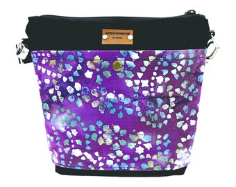 Kleine 3-teilige Umhängetasche