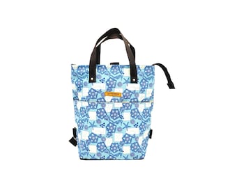 Handgemachter Cabrio-Rucksack: Umhängetasche mit Blumenmuster