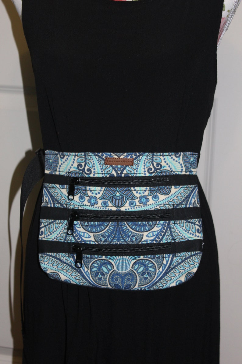 Cute printed cotton 3 zippers fanny-pack