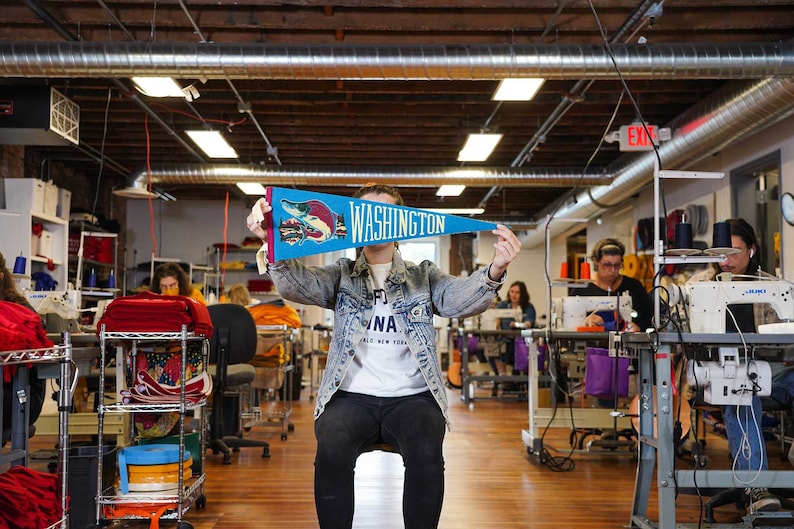 Washington Pennant - Thumbnail 5