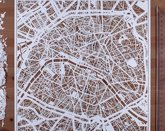 Mapa de París recortado en papel de 12 x 12 pulgadas. Arte en papel REGALOS IDEALES