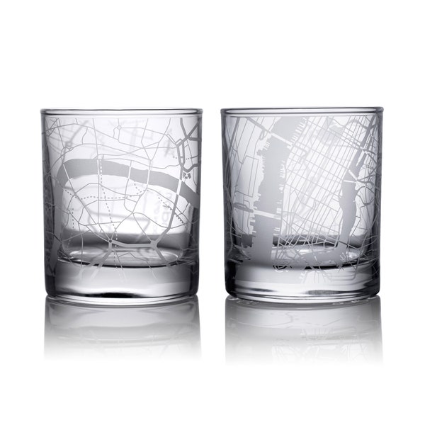 Set of 2 Map whiskey glasses, Free combination, Any Combination of Multiple city Optional, gift boxedEtching Glass