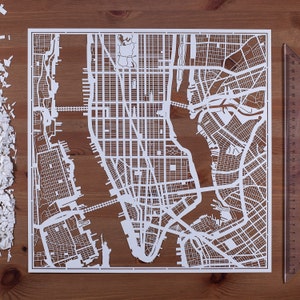 Papierschnitt-Karte Manhattan, NY. 30×30 Inch. Paper Art IDEALE GESCHENKE