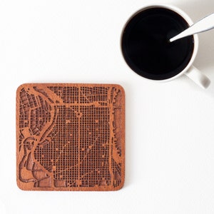 Philadelphia carte coaster, Une pièce, Sapele en bois coaster avec carte de la ville, Ville multiple en option, IDEAL GIFTS