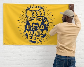 Bandera Let's Go Mountaineer