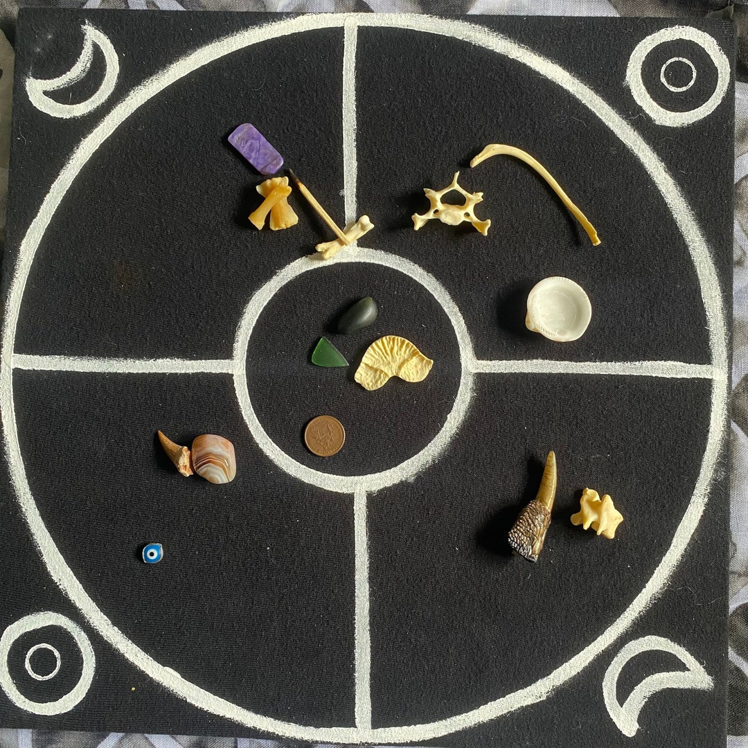 Osteomancy Reading Bone Oracle Reading Bone Throwing Etsy