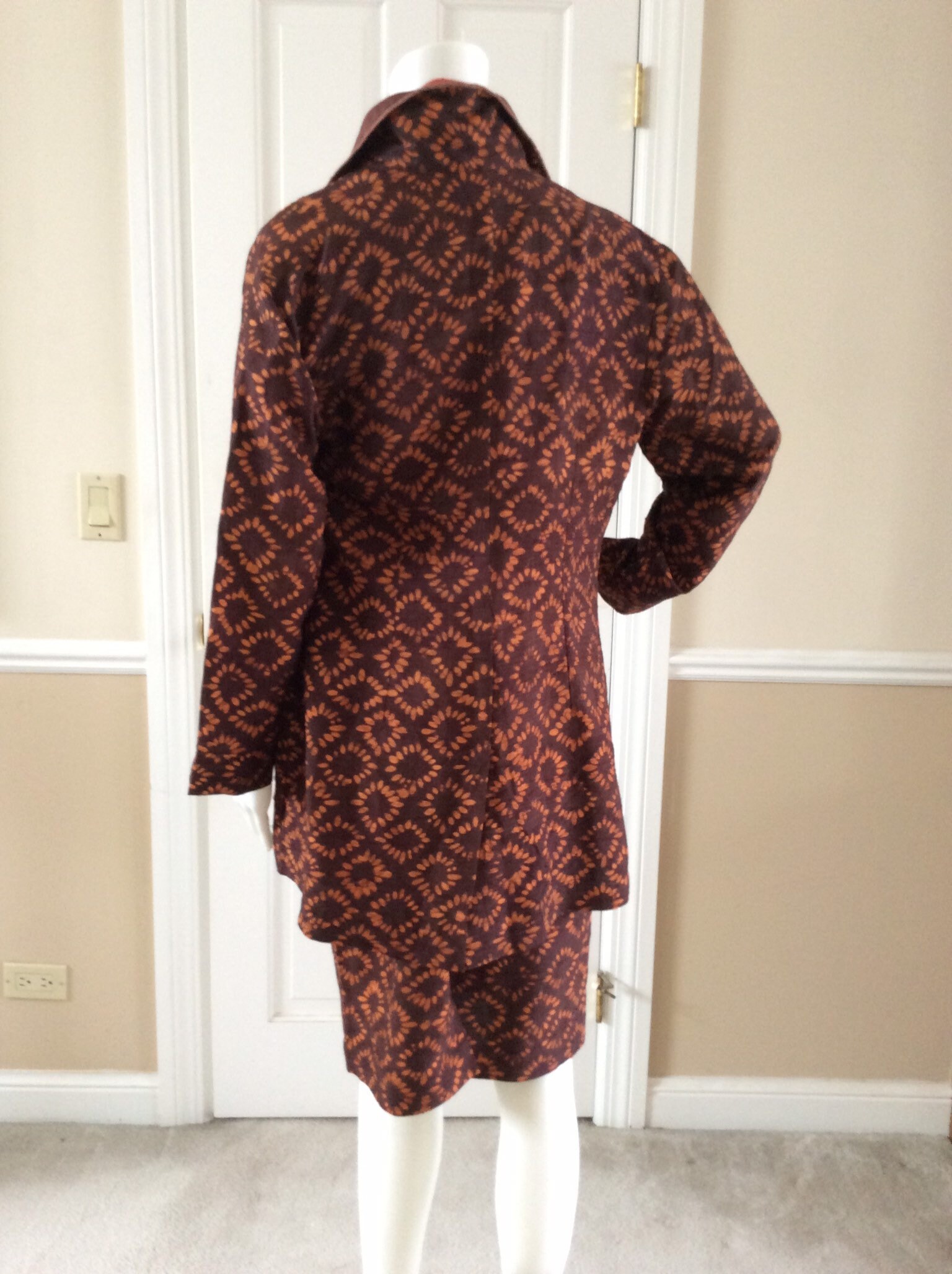Romeo Gigli 1997 Silk Batik Skirt Suit Size 12 USA Italuan 46 - Etsy