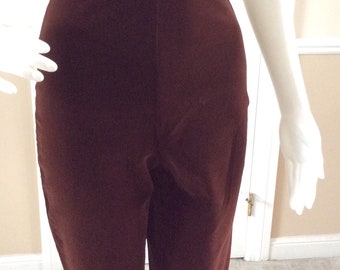 Romeo Gigli 1990 brown velvet capri pants, size I42, USA8