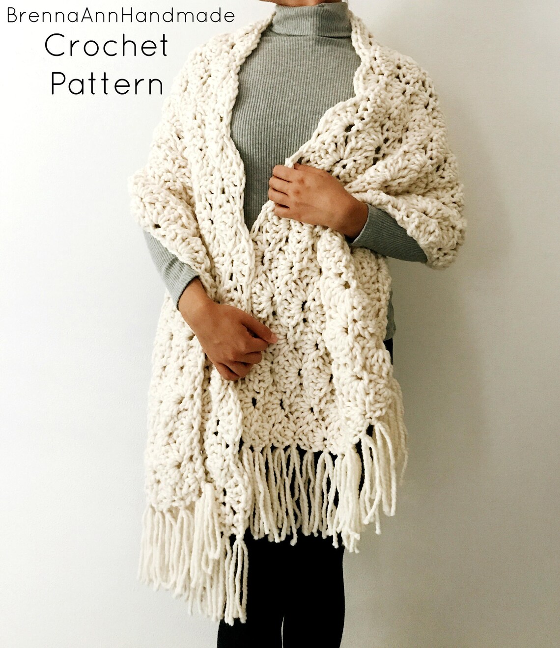 Seashell Scarf Pattern CROCHET PATTERN - the Seashell Shawl - Chunky Scalloped Fringe Crochet ...
