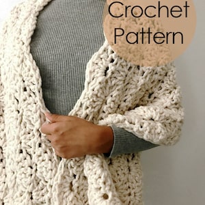 CROCHET PATTERN The Seashell Shawl Chunky Scalloped Fringe Crochet Shawl / Wrap / Scarf, diy Pattern, Instant Download PDF image 2