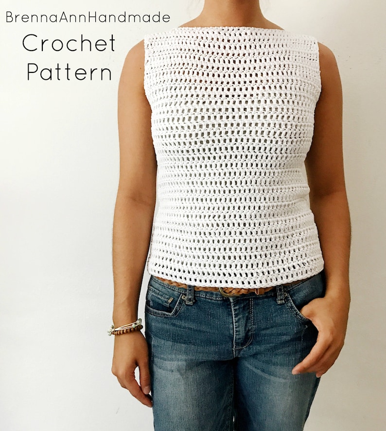 K&ouml;nnte beinhalten: Wei&szlig;es H&auml;keltop mit einem Boot Ausschnitt und &auml;rmellos. Das Oberteil ist mit einem einfachen Stichmuster gearbeitet und hat eine lockere Passform.